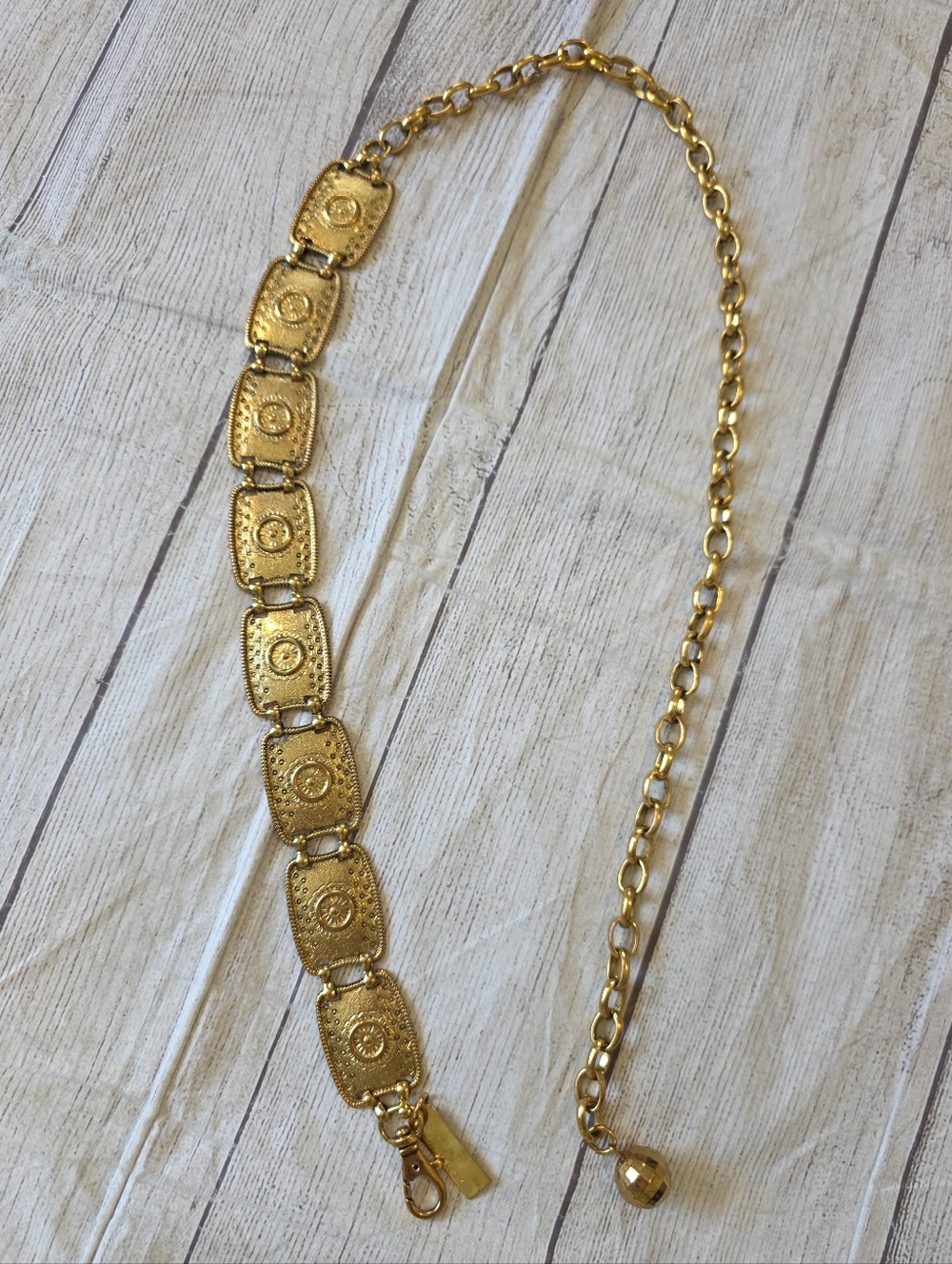 Vintage New York Studio Made in Korea Medallion Gold Metal Belt Adjustable Artsy - Picture 8 of 9
